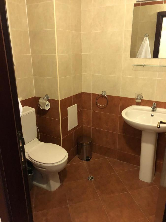 Апартамент В Хотел Стената, Пампорово Apartment สโมลยัน ภายนอก รูปภาพ